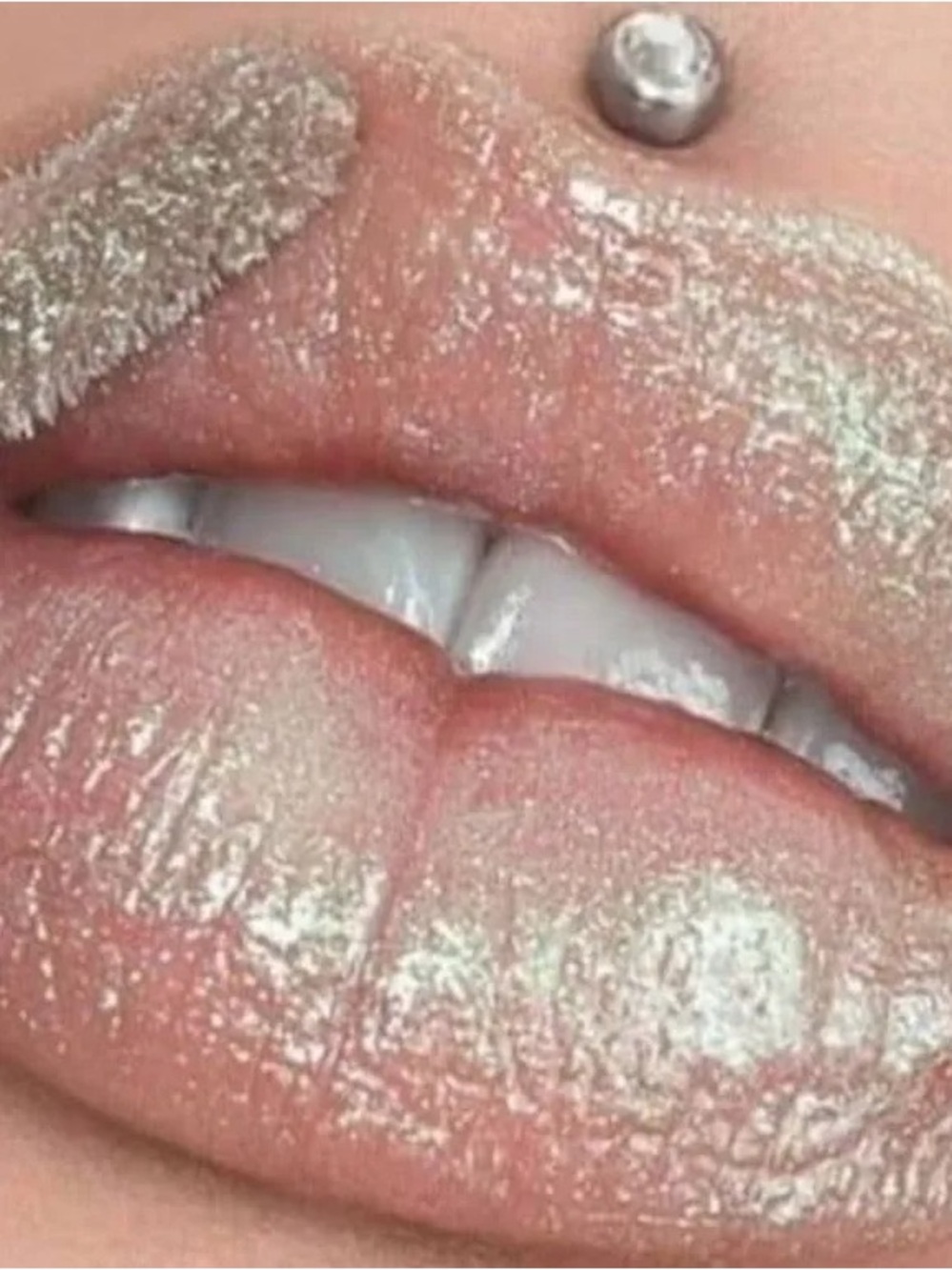 Jeffree Star THE GLOSS Lip Gloss in Blood Money